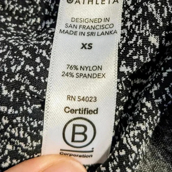 Athleta Leggings Womens XS Tight Black Lightning Static Workout Yoga Pocket - Picture 4 of 6